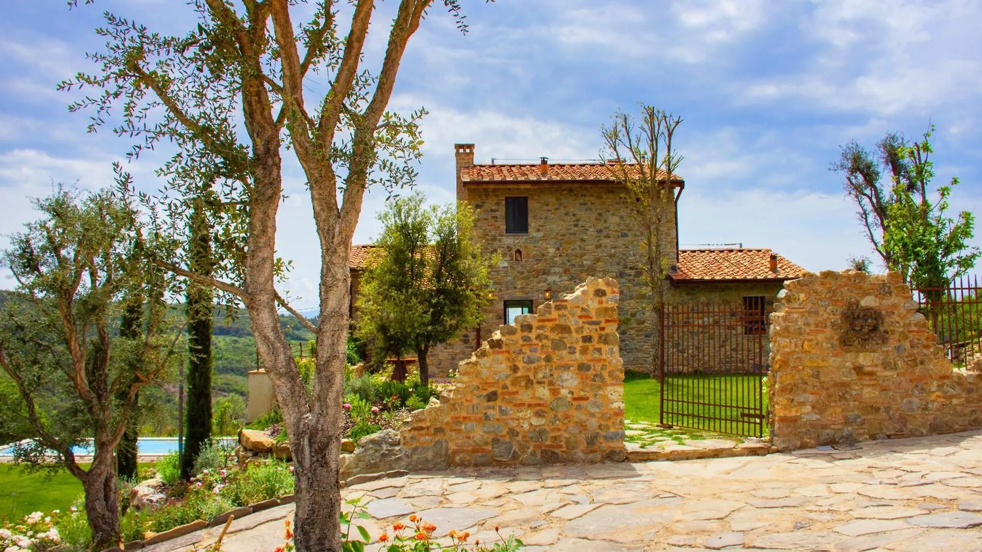 Villa Privata Con Piscina A Riparbella Castellina Marittima Italy